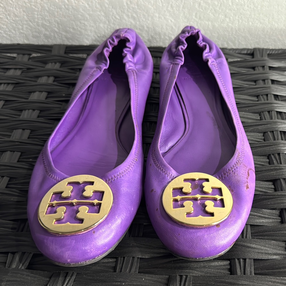 Gently loved Size 10 Tory Burch Purple Flats with Gold Medallion